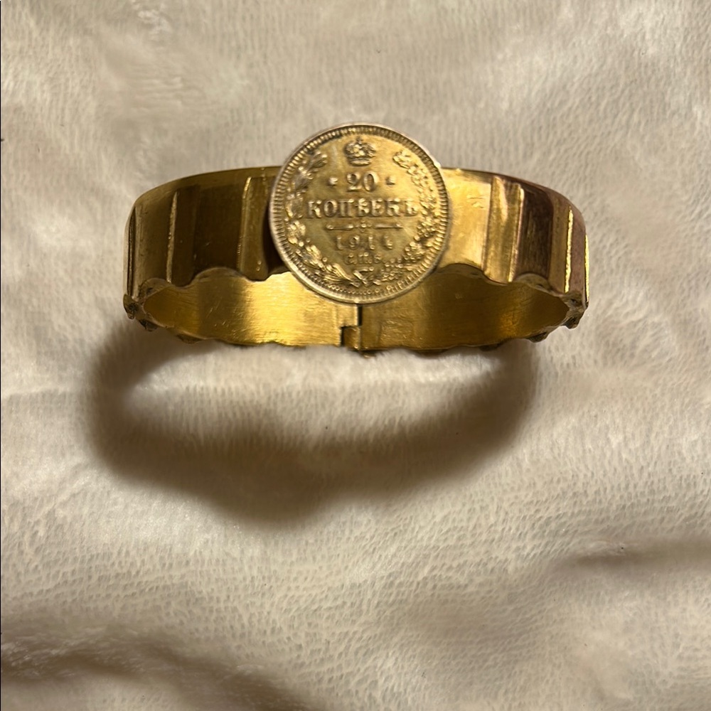 Gold Coin Bracelet